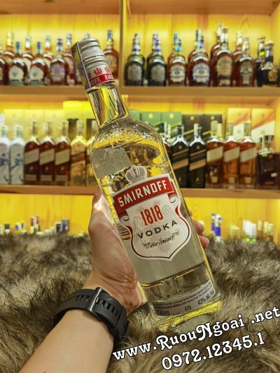 Rượu Vodka Smirnoff Red