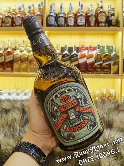 Rượu Chivas Regal 12 Năm - Kỷ Niệm 1801 - 2001